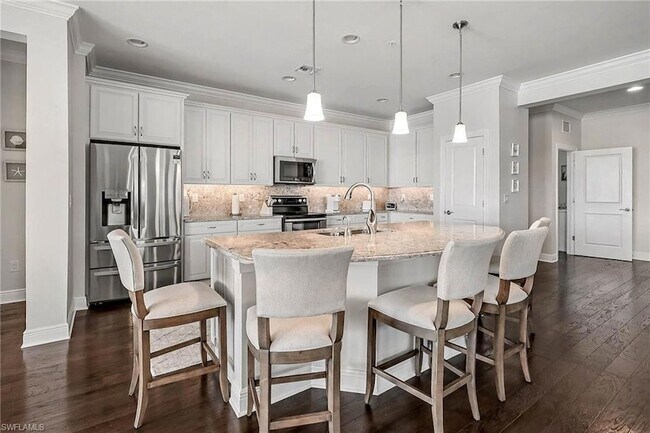 Building Photo - 15181 Butler Lake Dr