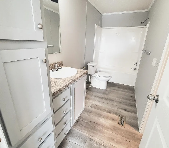 Building Photo - 8026 Harbour Dr