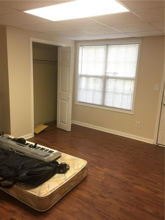 Building Photo - 5516 Pinedale Cir