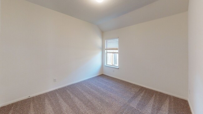 Building Photo - 221 Abruzzi St