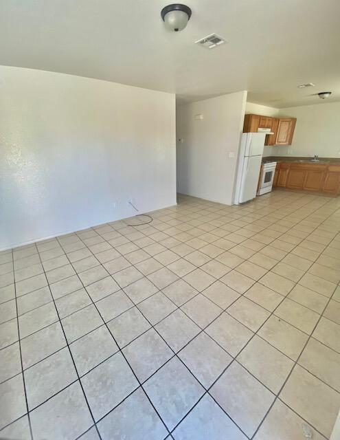 Building Photo - 2635 Idalia Ave