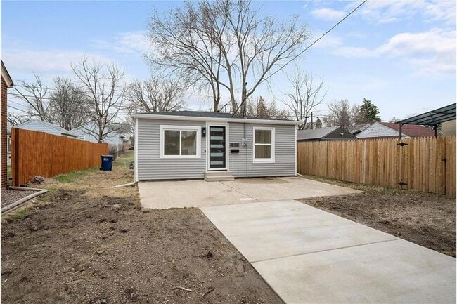 Building Photo - 514 Conrad Ave