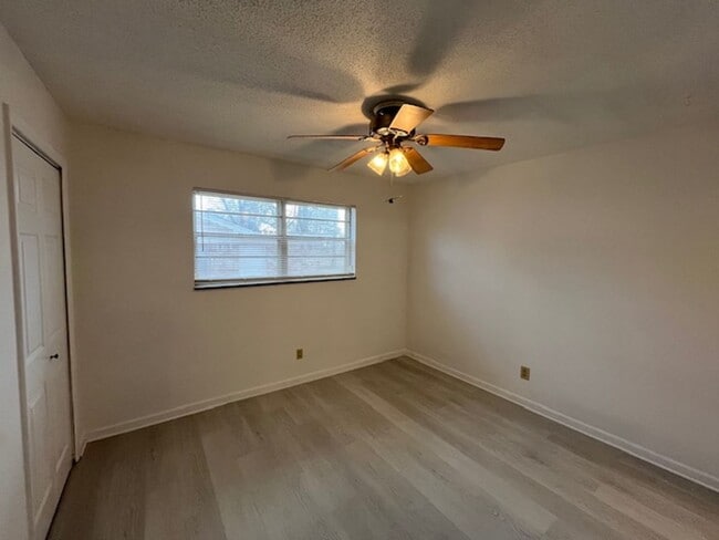 Building Photo - Nice 3 Bedroom 2 Bathroom House in Little Rock, Arkansas