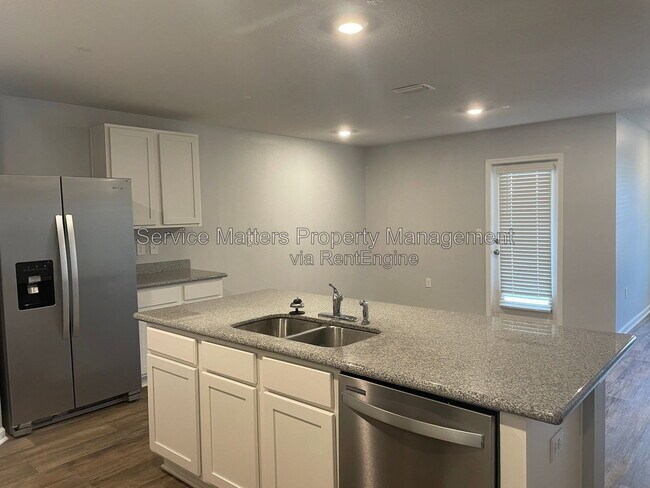 Building Photo - 5574 Galahad Trl