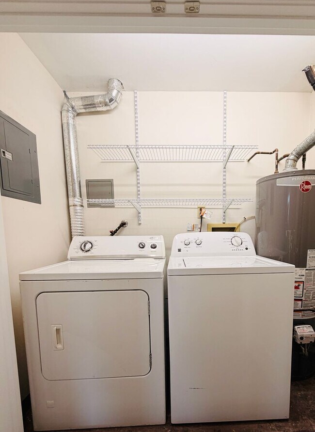 Building Photo - 4017 Butler St