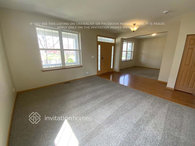 Building Photo - 305 Kensington Dr