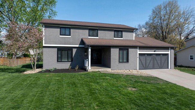 Building Photo - 554 Pointview Dr