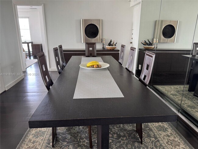 Building Photo - 77 Crandon Blvd