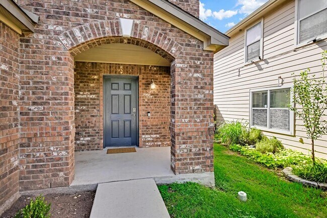 Building Photo - 6516 Alum Rock Cove