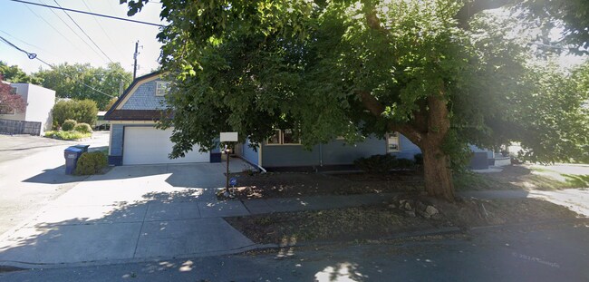 Building Photo - 501 E Indiana Ave