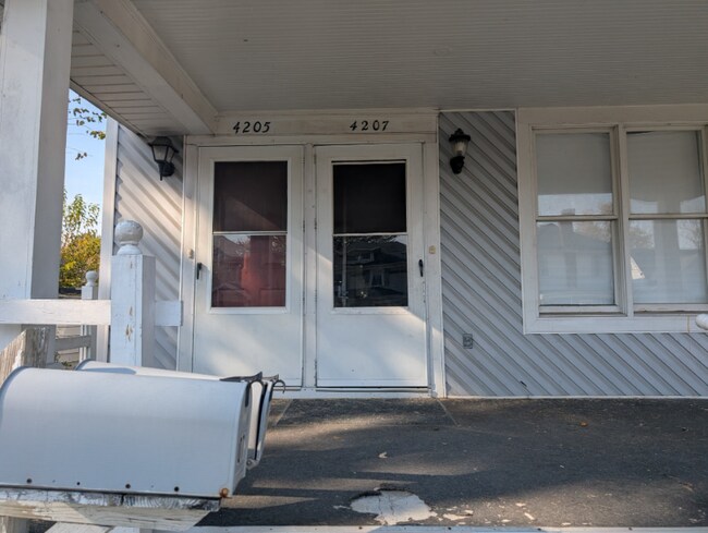 Building Photo - 4205 Caroline Ave
