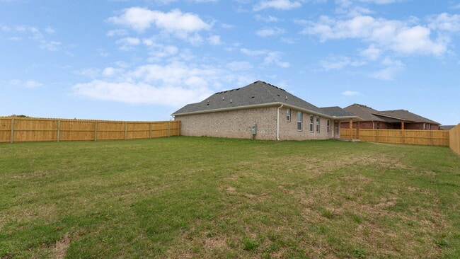 Building Photo - "Stylish 3-Bedroom Farmington Home with Gr...