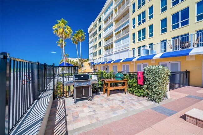 Building Photo - 16550 Gulf Blvd