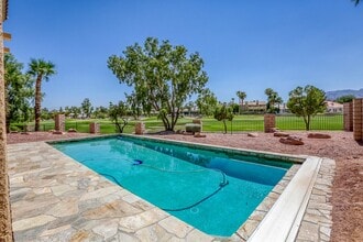 Building Photo - POOL HOME WITH LUSCIOUS GOLF COURSE & MAJE...