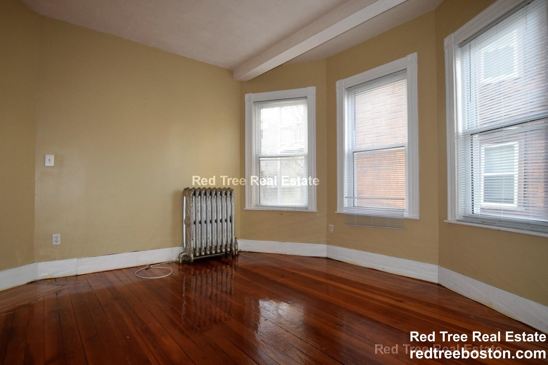 Building Photo - 6 Haskell St