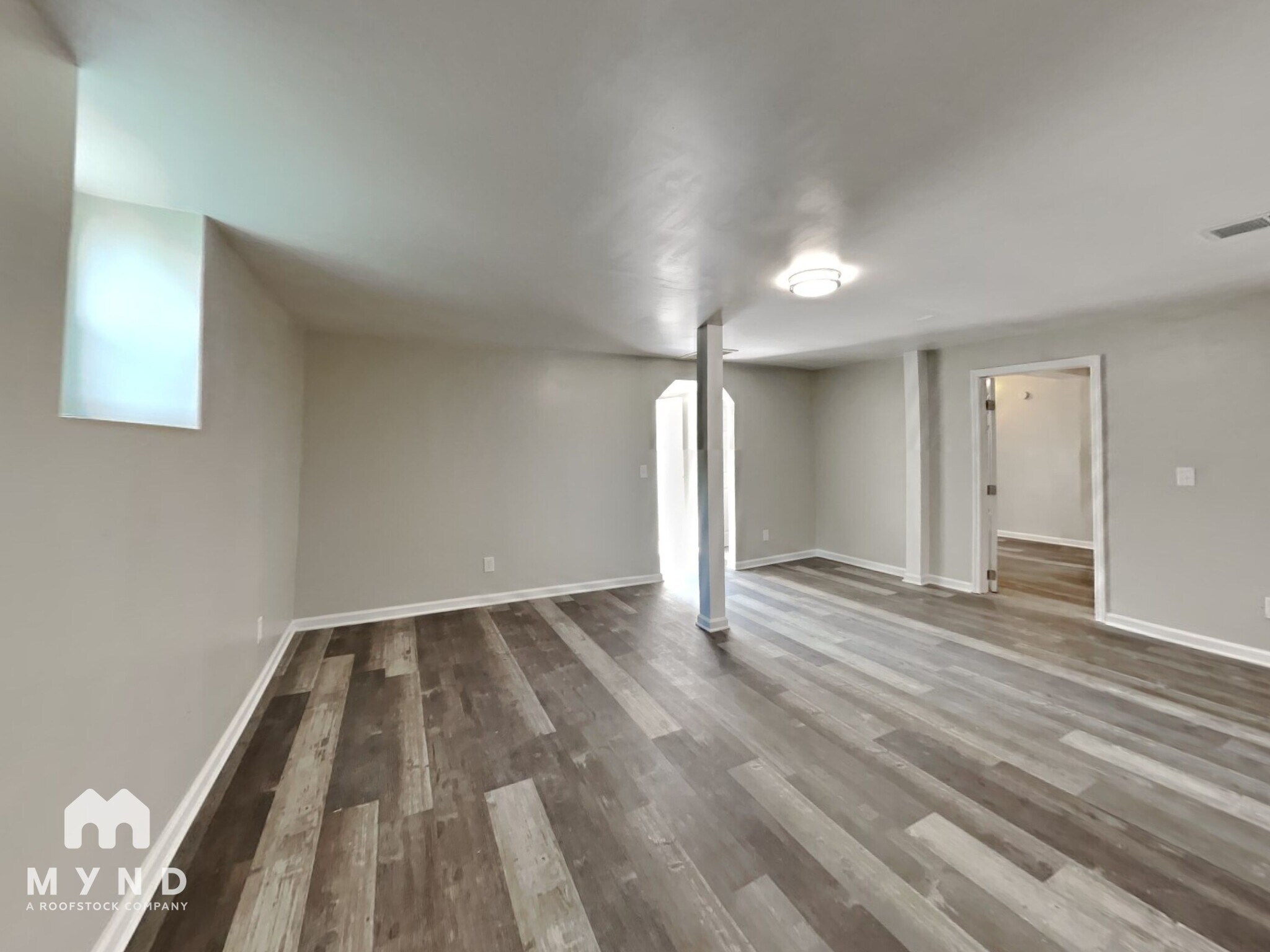 Building Photo - 3835 Valley Ridge Dr
