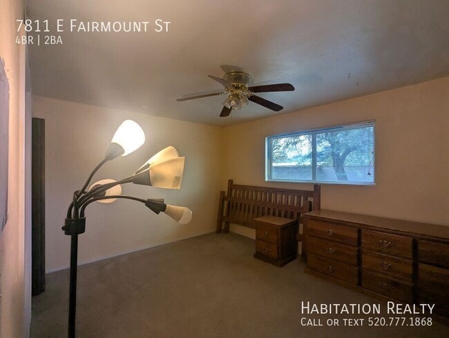 Building Photo - 7811 E Fairmount St