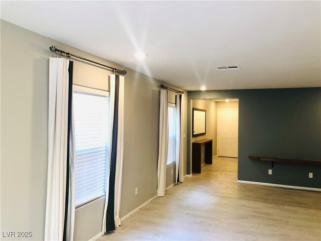 Building Photo - 7108 Adrian Peak St