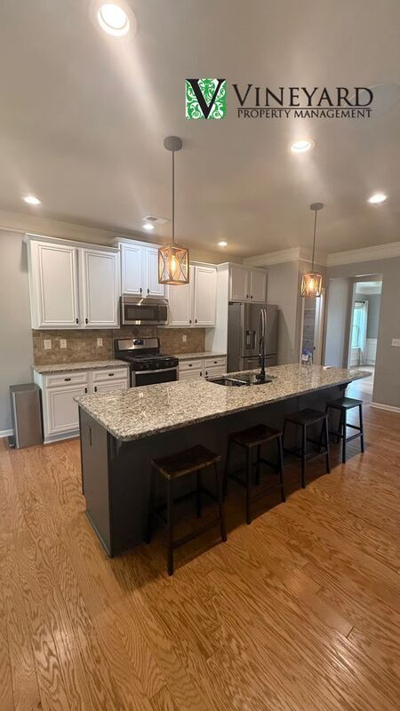 Building Photo - 303 Cherokee Reserve Ct