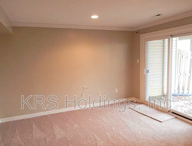 Building Photo - 604 Backridge Ct