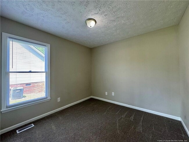 Building Photo - 5724 Randleman St