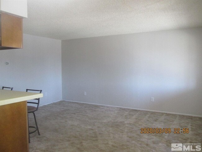 Building Photo - 795 Forest St