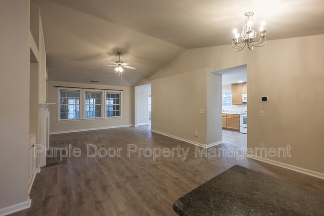 Building Photo - 507 Highland Falls Dr