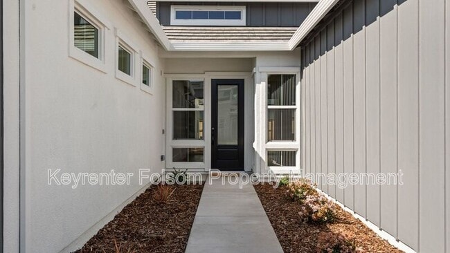 Building Photo - 3840 Fletcher Peak Cir