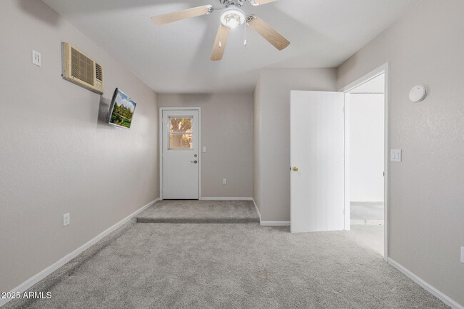 Building Photo - 16809 S 33rd Way