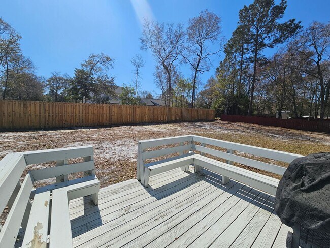 Building Photo - 3 Bedroom Home in Chadwick Shores