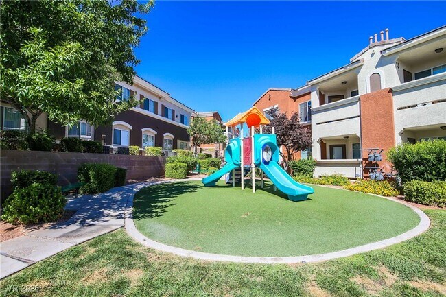 Building Photo - 9303 Gilcrease Ave