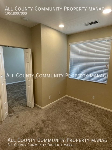 Building Photo - 2 Bedroom 2 Bathroom + Office Condo for Re...