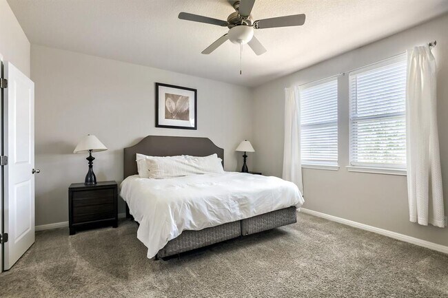 Building Photo - 5547 Bellissima Way