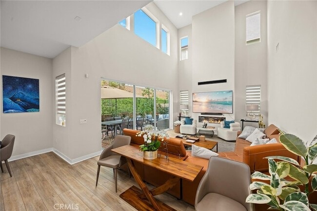 Building Photo - 478 Sycamore Dr