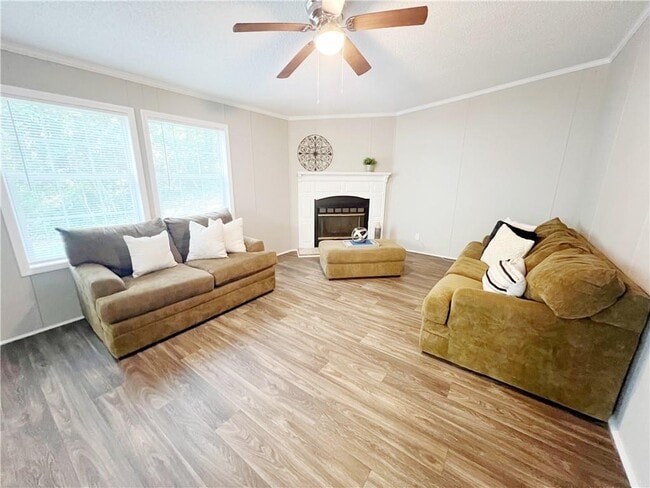 Building Photo - 325 Washington Dr