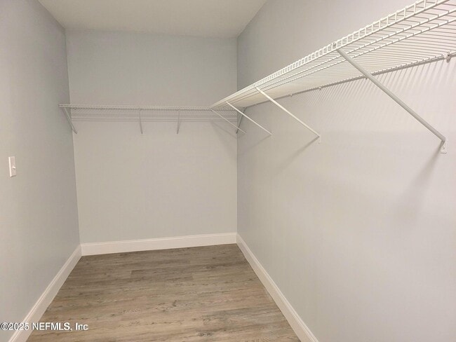 Building Photo - 1978 Solomon St