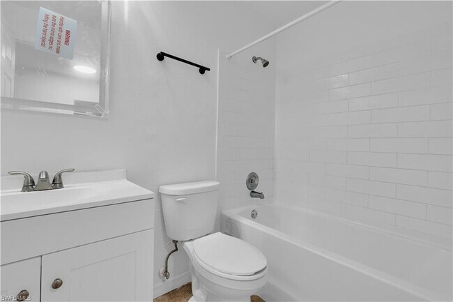 Building Photo - 5713 Foxlake Dr