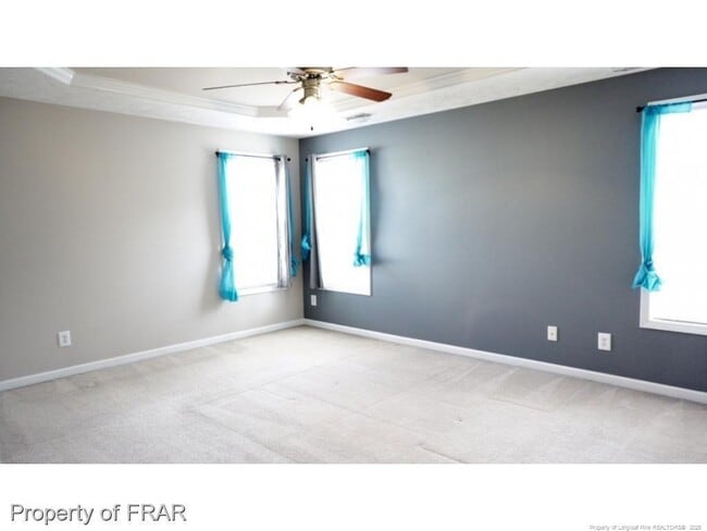 Building Photo - 48 Old Field Loop