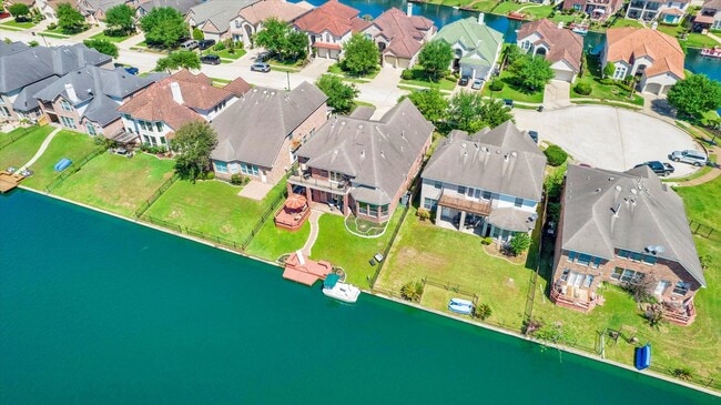 Building Photo - 18011 Darling Point Ct