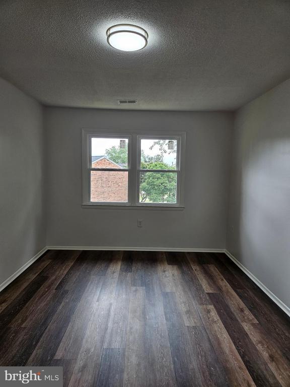 Building Photo - 6322 Bentham Ct