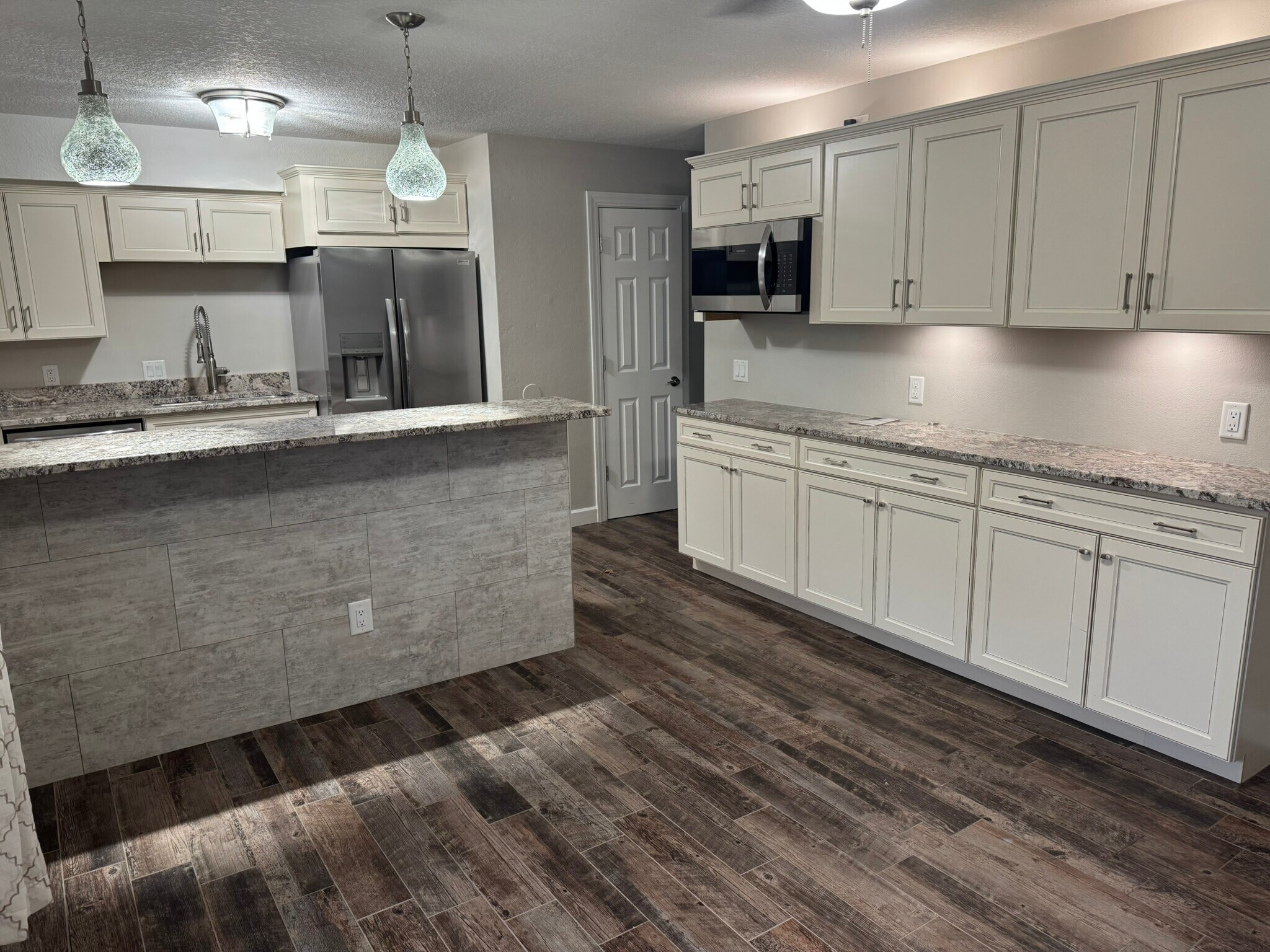 Building Photo - 1728 Taylor St