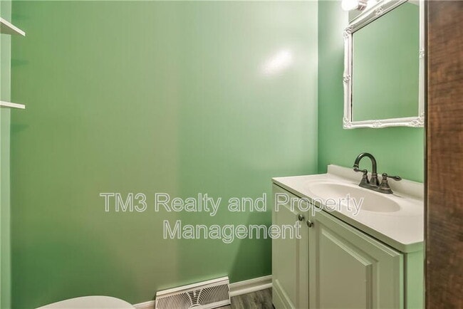 Building Photo - 1416 Kiowa St