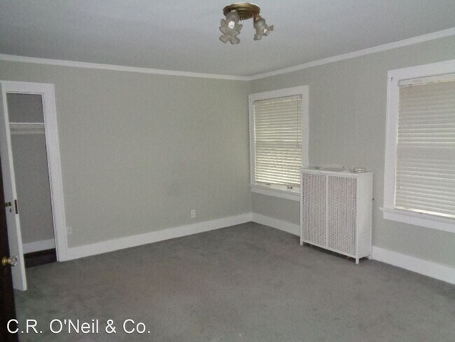 Building Photo - 4 br, 2.5 bath House - 2131 Iuka Avenue