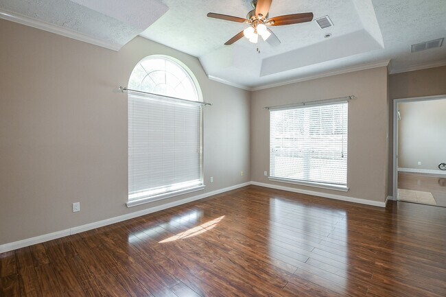 Building Photo - 21818 Windsor Castle Dr