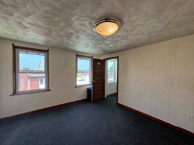 Building Photo - 505 Cato St