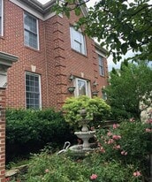 Building Photo - 20449 Winfield Pl