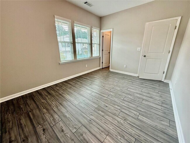 Building Photo - 4266 Waxwing St