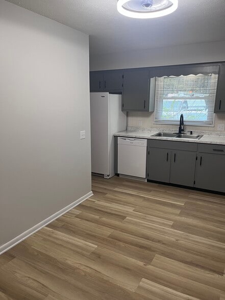 New Appliances - 3300 Twin Hills St NW