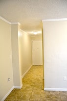 Building Photo - 2498 SW 17th Ave