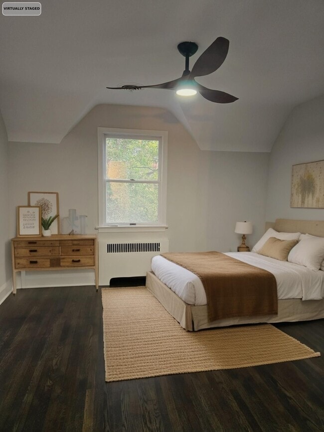 Building Photo - 308 Eastway Ct